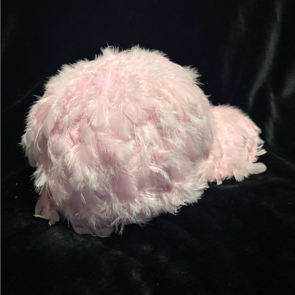 Pink Feathered Cap main image 7